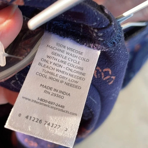 Dip Dark Blue Coral Floral Medallion Long Sleeved Blouse - Picture 10 of 10